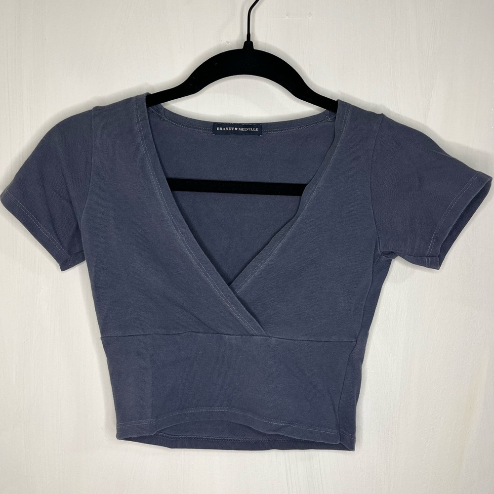 Brandy Melville Crop V-Neck T-shirt Navy